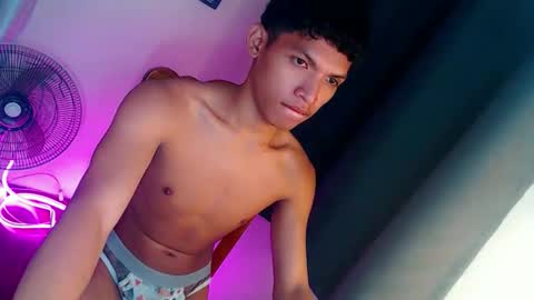 janlloyd04 online show from 03-09-26, 01:37