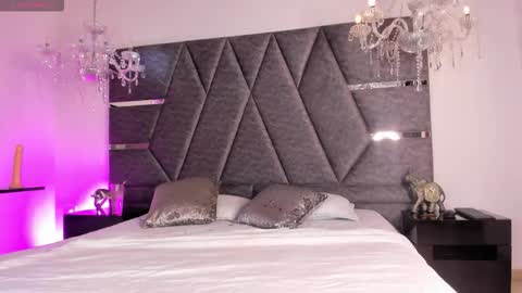 Janna online show from 02-15-26, 03:58