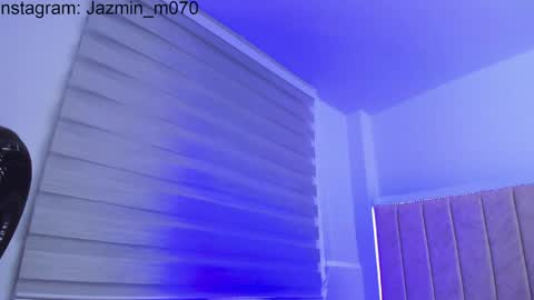 Snapshot of janne_moore chatting on 05-12-26, 05:48 Jane online show from 05-12-26, 05:48