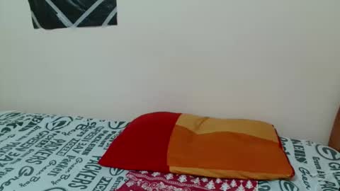 Jannie online show from 10-22-25, 02:17