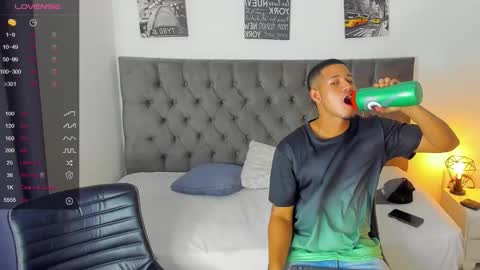 Snapshot of janomar01 chatting on 01-07-25, 06:24 janomar01 online show from 01-07-25, 06:24