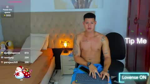 Snapshot of janomar01 chatting on 03-09-25, 02:18 janomar01 online show from 03-09-25, 02:18