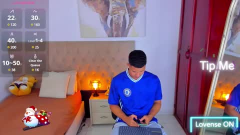 Snapshot of janomar01 chatting on 03-10-25, 06:56 janomar01 online show from 03-10-25, 06:56