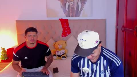 Snapshot of janomar01 chatting on 12-16-25, 07:08 janomar01 online show from 12-16-25, 07:08