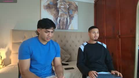 Snapshot of janomar01 chatting on 01-07-26, 06:43 janomar01 online show from 01-07-26, 06:43