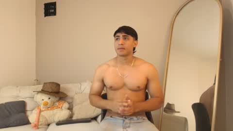 Snapshot of janomar01 chatting on 02-01-26, 12:37 janomar01 online show from 02-01-26, 12:37