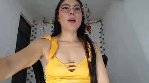 Monik online show from 02-28-25, 04:20
