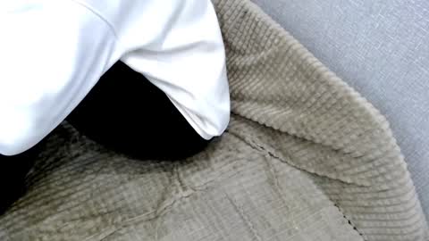 Elina online show from 12-12-24, 08:57