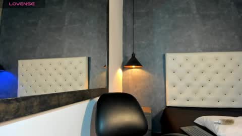 Snapshot of jara_chick chatting on 05-26-26, 08:49 Jara online show from 05-26-26, 08:49