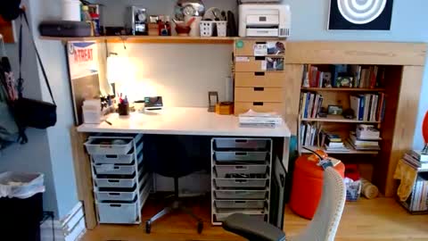 Snapshot of jareth_returns chatting on 03-03-25, 04:03 jareth_returns online show from 03-03-25, 04:03