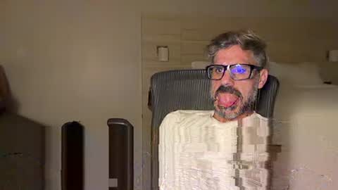 Snapshot of jareth_returns chatting on 04-15-26, 12:50 jareth_returns online show from 04-15-26, 12:50
