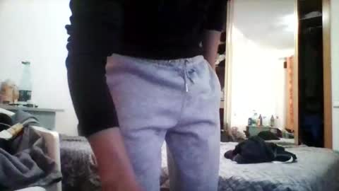 Snapshot of jarrygatito chatting on 11-28-25, 04:42 jarrygatito online show from 11-28-25, 04:42