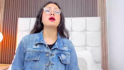 Snapshot of jaslyn__smith chatting on 07-20-26, 03:03 Jaslyn online show from 07-20-26, 03:03