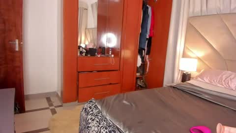 Snapshot of jasmin_melons chatting on 06-28-26, 03:01 jasmin_melons online show from 06-28-26, 03:01
