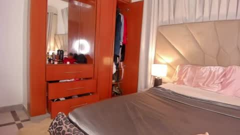Snapshot of jasmin_melons chatting on 06-29-26, 03:35 jasmin_melons online show from 06-29-26, 03:35
