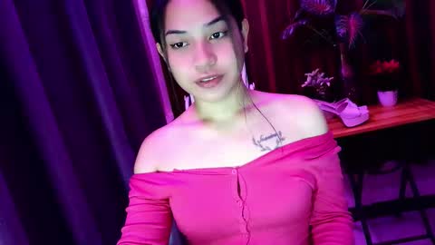 JASMINE online show from 05-19-26, 01:56