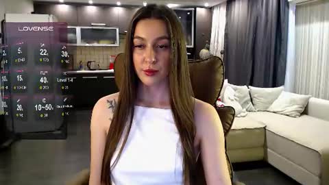 Jasmine online show from 06-25-26, 05:17