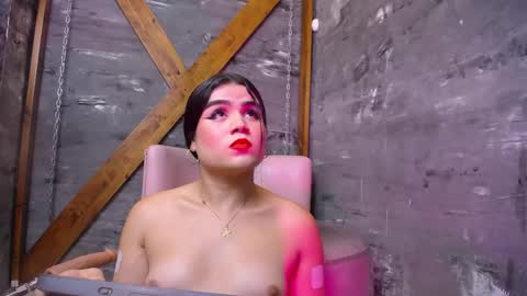 Snapshot of jasmine_jones7 chatting on 04-21-26, 11:49 Jasmine jones7 online show from 04-21-26, 11:49