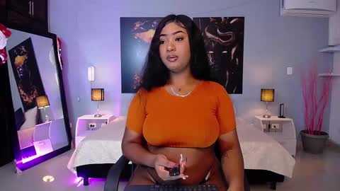 Instagram jasminecampbell1  online show from 01-06-26, 08:23