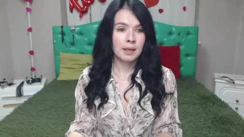 Snapshot of jasminekouch chatting on 05-12-26, 05:43 JasmineKouch online show from 05-12-26, 05:43