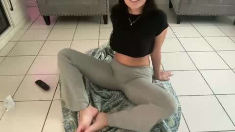 Jasmine Tate online show from 11-05-25, 06:19