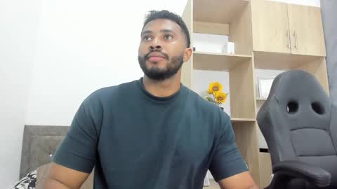 Snapshot of jason_fenix chatting on 09-16-25, 06:20 Jason online show from 09-16-25, 06:20