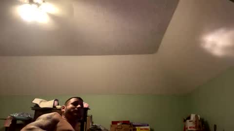 Snapshot of jasonestlack69 chatting on 12-23-25, 01:14 jasonestlack69 online show from 12-23-25, 01:14