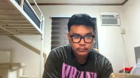 Snapshot of jasonluv_xx chatting on 03-04-26, 09:32 Jason online show from 03-04-26, 09:32