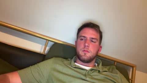 Snapshot of jasonmichaelxxx chatting on 06-09-26, 02:12 jasonmichaelxxx online show from 06-09-26, 02:12