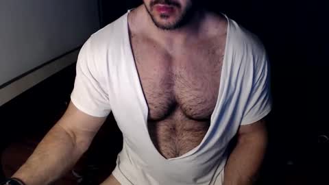 Snapshot of jasphermscl chatting on 05-15-26, 02:18 JaspherMscl online show from 05-15-26, 02:18