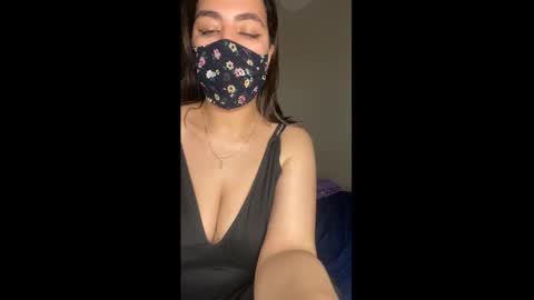 Jassmina  online show from 10-21-25, 12:50