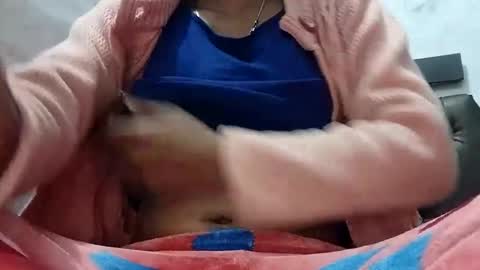 jasspreettt online show from 01-21-25, 12:07