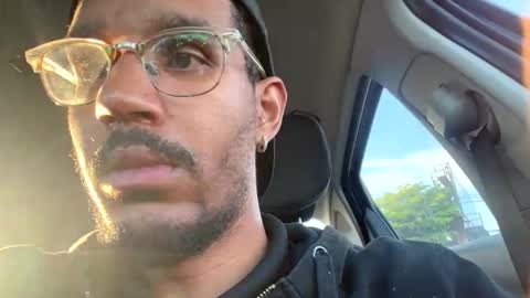  Jorge  online show from 11-22-25, 09:47