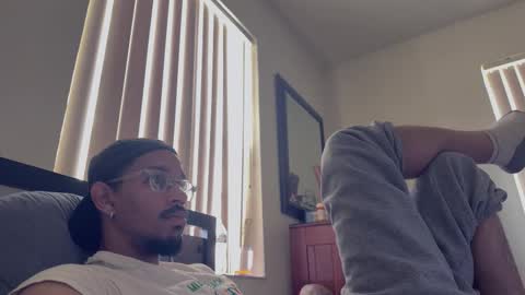  Jorge  online show from 12-19-25, 07:21