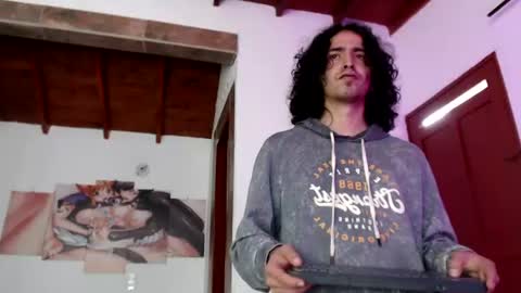 Snapshot of jave_rave chatting on 06-23-26, 12:25 jave_rave online show from 06-23-26, 12:25