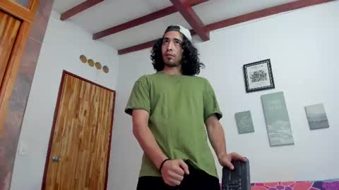 Snapshot of jave_rave chatting on 07-03-26, 12:11 jave_rave online show from 07-03-26, 12:11