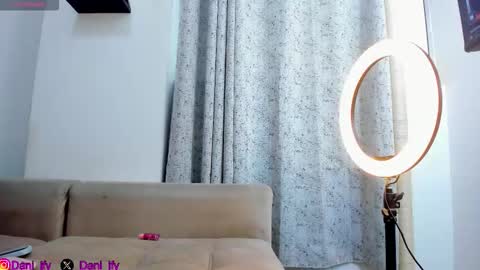 dani and javi online show from 02-25-26, 10:41