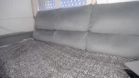 Javier  online show from 01-11-25, 09:36