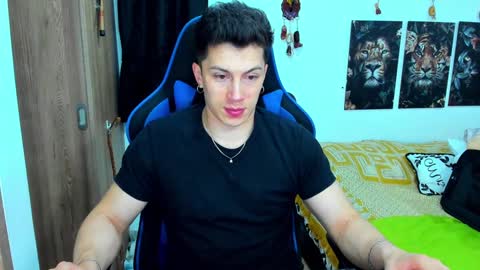 Javier online show from 01-05-25, 12:09