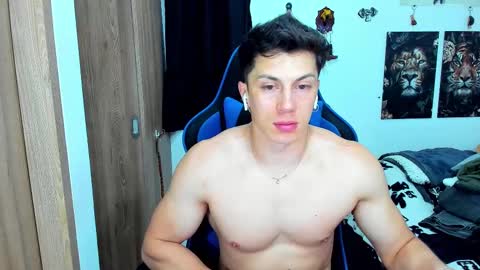 Javier online show from 02-17-25, 01:25