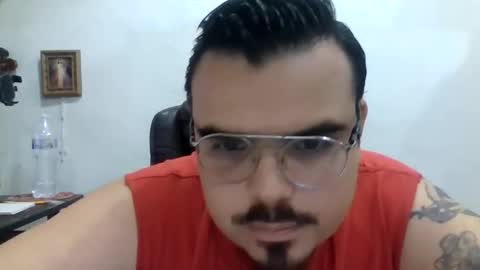 Snapshot of javirmxxs chatting on 05-14-26, 06:15 Javi online show from 05-14-26, 06:15