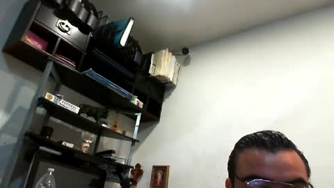 Snapshot of javirmxxs chatting on 06-26-26, 06:56 Javi online show from 06-26-26, 06:56