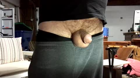 Snapshot of jawssharkparty chatting on 09-24-25, 05:11 Jaws  online show from 09-24-25, 05:11