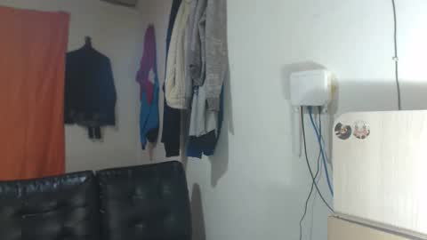 Snapshot of jaxivh16 chatting on 10-16-25, 04:02 jaxivh16 online show from 10-16-25, 04:02