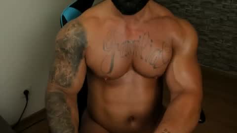 Snapshot of jaxonhunk chatting on 06-12-26, 01:26 JaxonHunk online show from 06-12-26, 01:26