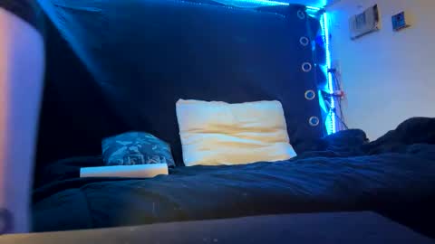 jax online show from 11-10-25, 11:31