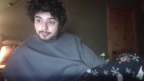 Snapshot of jay779x chatting on 01-19-25, 01:44 mj online show from 01-19-25, 01:44