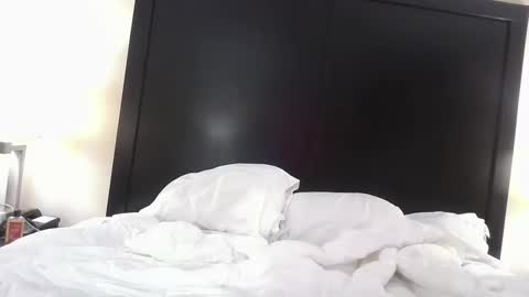 Snapshot of jay779x chatting on 02-01-25, 01:02 mj online show from 02-01-25, 01:02