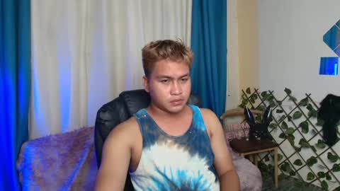 Snapshot of jay_hotcummer chatting on 06-08-26, 04:13 JL online show from 06-08-26, 04:13