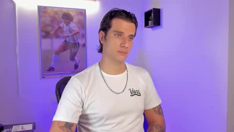 Snapshot of jayalvarrez_ chatting on 01-31-26, 07:11 Jay Alvarrez online show from 01-31-26, 07:11